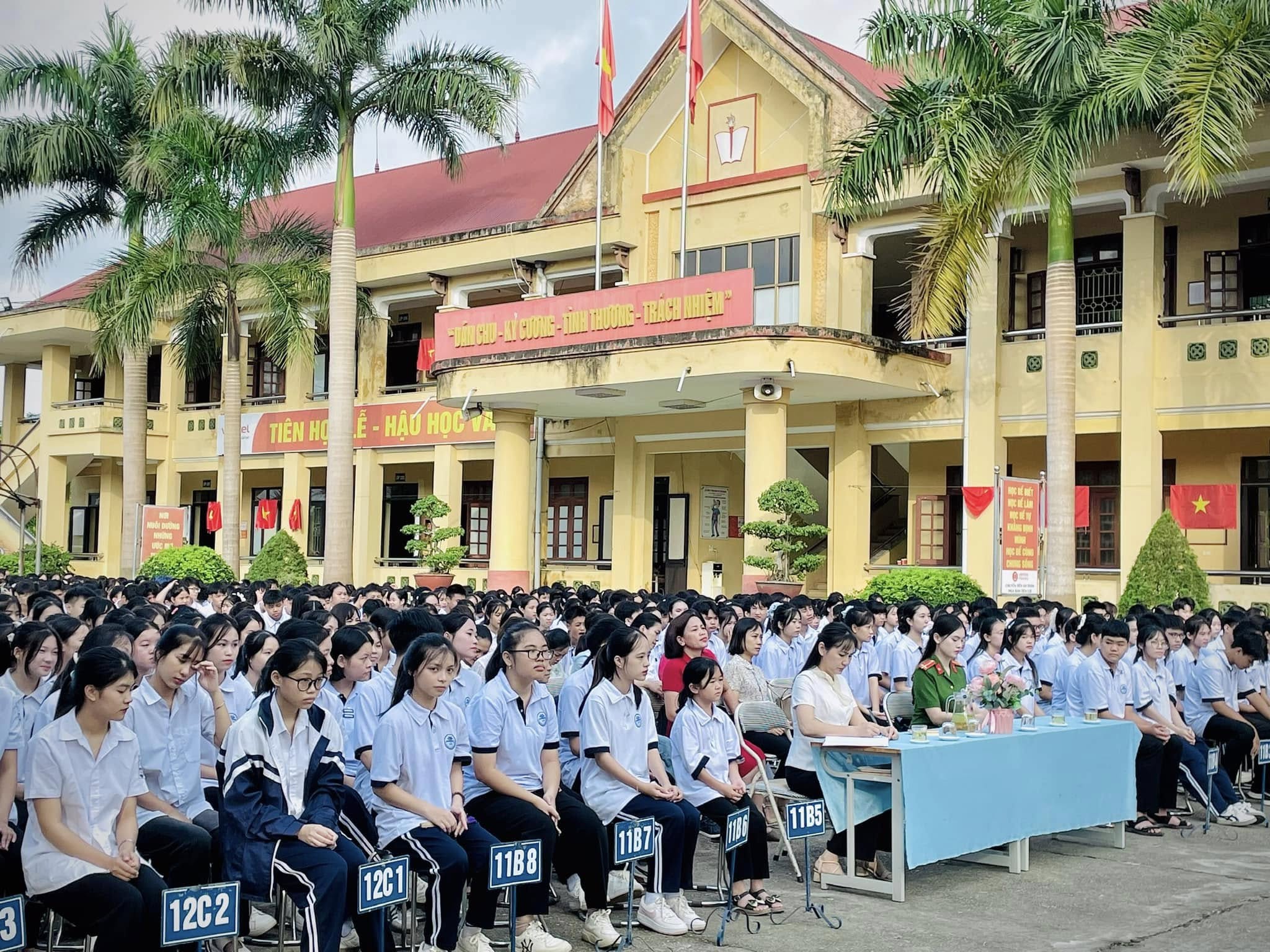Giới thiệu