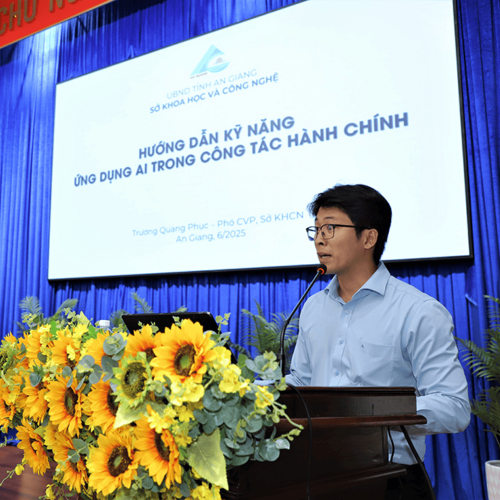Long Xuyên Tập Huấn Kỹ Năng Ứng Dụng AI Trong Công Tác Quản Lý Nhà Nước